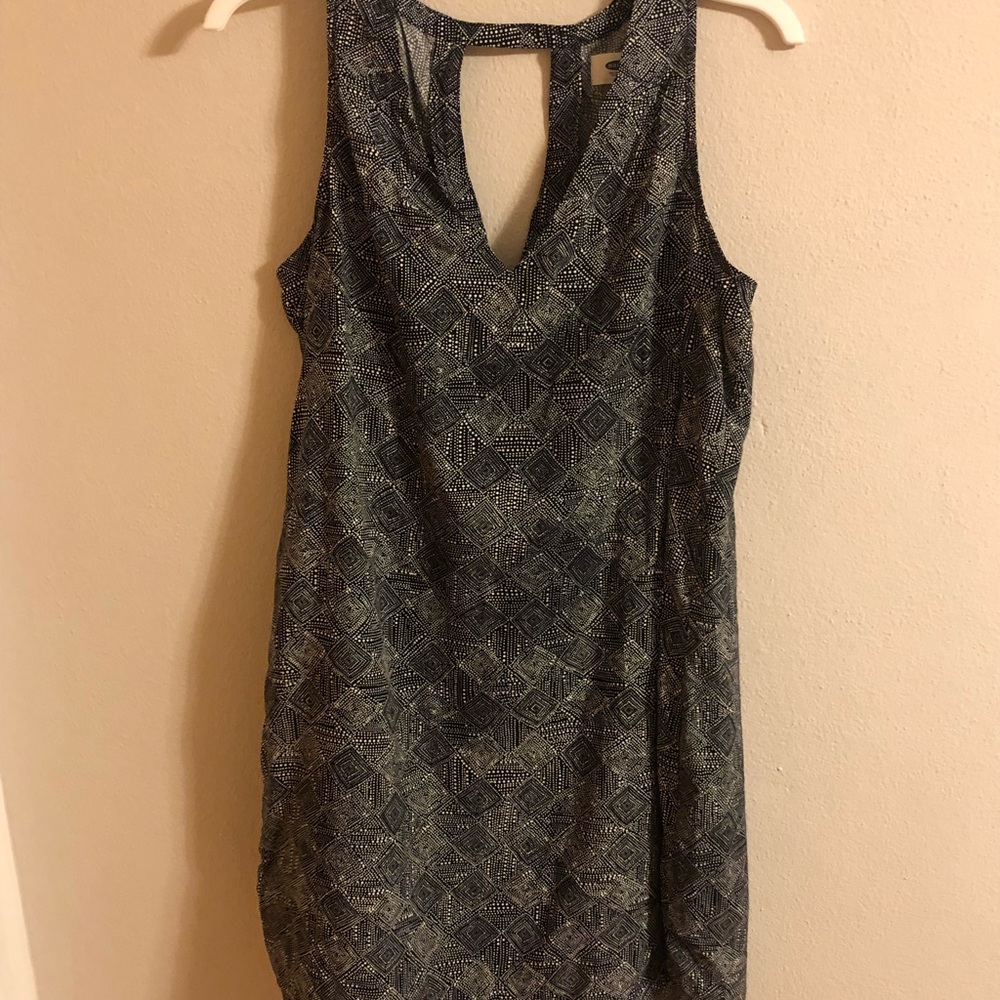 Old Navy Black/White Print Shift Dress, Medium